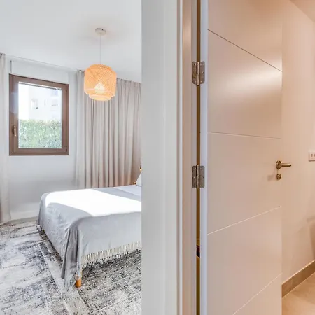 Hanami Mesas Homes B2 Apartment